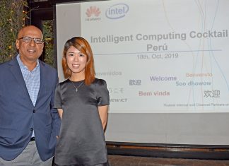 Jay Kyathsandra, Distrit Center Latam de Intel, y Sisi Yiwen Zhu, Channel & Marketing Manager de Huawei.