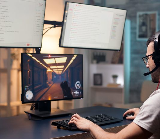 Canalys: envíos globales de PC superaron los 340 millones en 2021