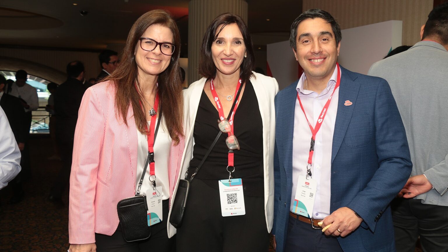 Red Hat Summit: Connect Lima mostró la vision de la IA, nube híbrida y ...