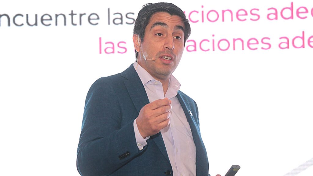Red Hat Summit: Connect Lima mostró la vision de la IA, nube híbrida y ...