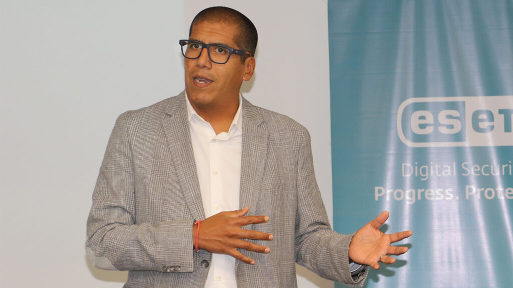 ESET-CRECEN-AMENAZAS-PERÚ-CLOUD-CTI-938-Eduerdo-Chira