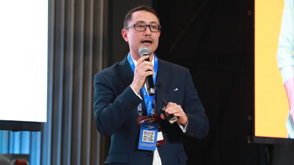 Diego Guzmán, gerente general de Ofisis.