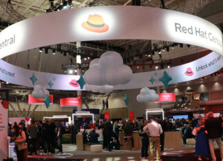 RED-HAT-SUMMIT-BOSTON-CTI-944-central