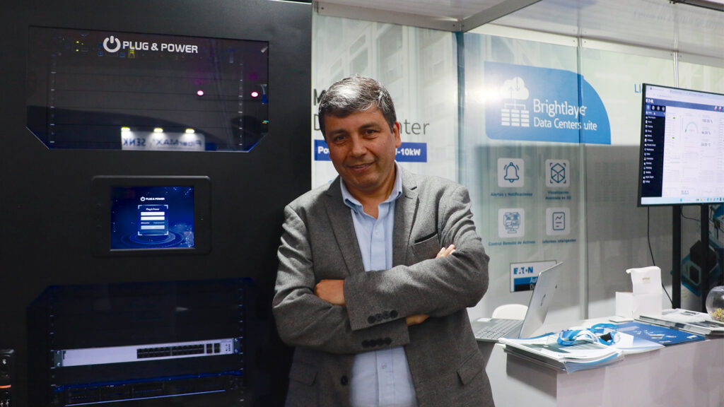 ELISE-EN-PERÚ-HUB-DIGITAL-CTI-949-Antonio-Salas