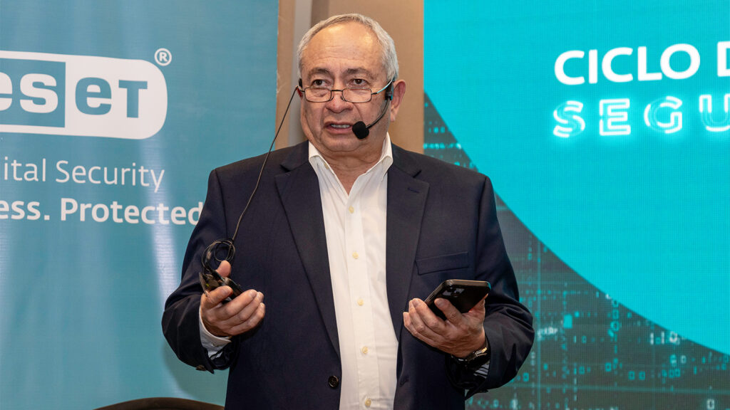 Jorge Zeballos, gerente general de ESET Perú.