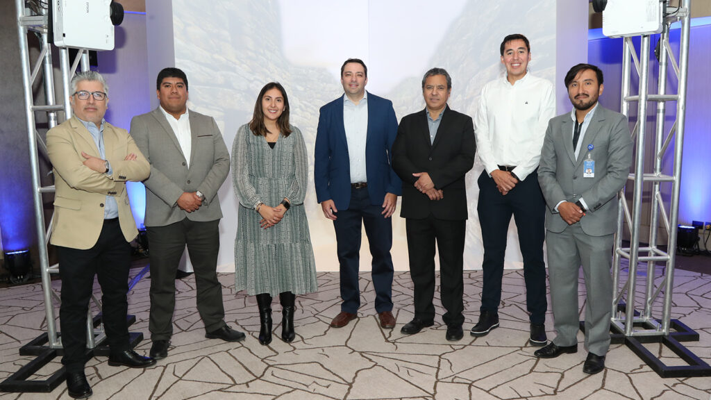 EPSON-NEW-PROYECTORES-CTI-954-1