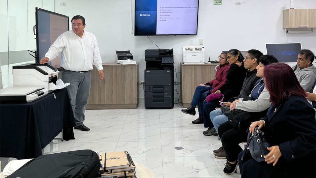 AVISIÓN-CERCA-CLIENTE-CTI-964-4