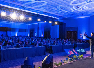 IBM impulsa la seguridad con IA y automatización para reducir costos de las filtraciones de datos IBM-TECH-SUMMIT-2025-CTI-969-1