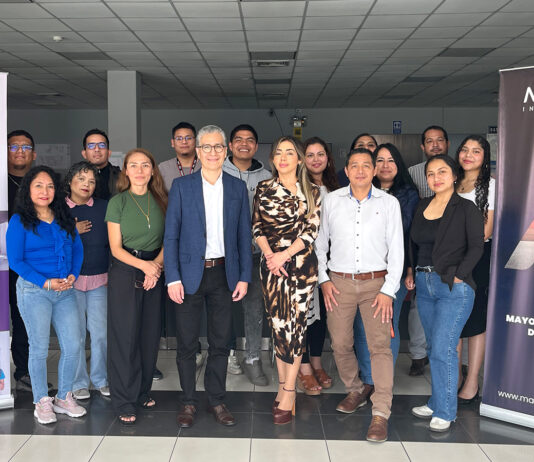 Codesa capacitó sobre las soluciones de Kyocera al equipo de ventas de Máxima KYOCERA-CAPACITA-MÁXIMA-CTI-967-1