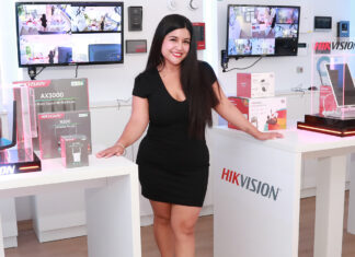 ¡Feliz cumpleaños, querida Miluska! ARAÑA-RAM-CTI-984-Miluska-Castillo