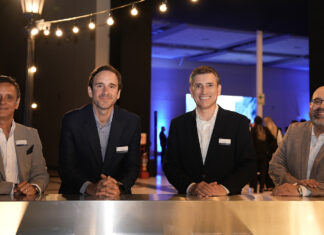 Víctor González, Franco Bulnes, Walter Angulo y Roberto Icochea, ejecutivos de Eaton