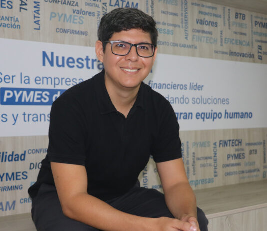 “Cómo FastCheck optimiza el ciclo del factoring sin riesgos en Perú”