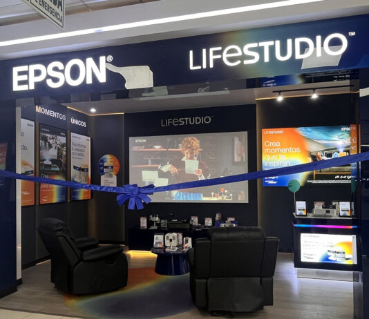 Epson inauguró su primer centro de experiencia en Hiraoka Independencia EPSON-CENTRO-EN-HIRAOKA-CTI-999-1