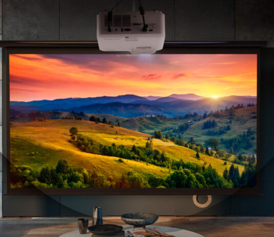 ViewSonic presenta el proyector láser LS740-4K VIEWSONIC-PROYECTOR-LÁSER-CTI-1016